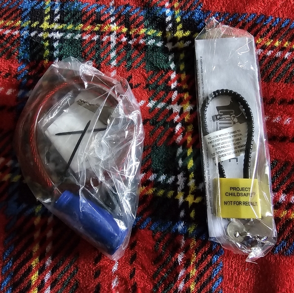 unbranded Other - Gun Cable Locks